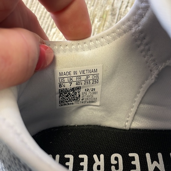 Adidas prime green cloud foam women’s size 8.5 - Picture 9 of 11